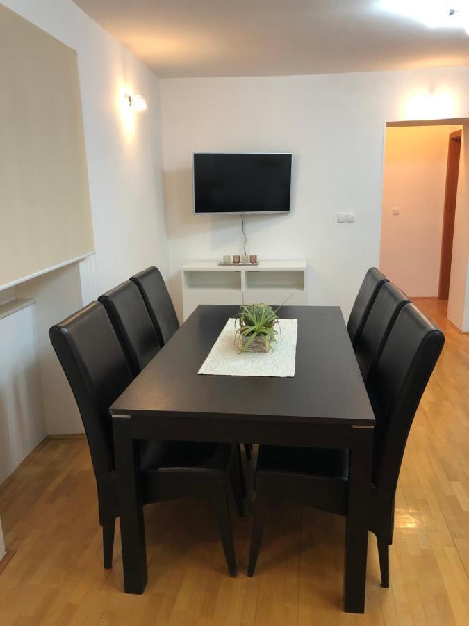 Apartments Ivana Rab ラブ エクステリア 写真